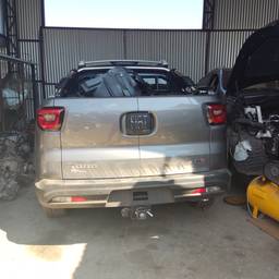 Toro Ultra 2.0 16V 4x4 Diesel Aut.