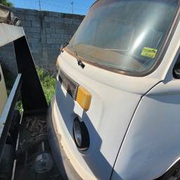 Volkswagen Kombi 1987 1.6 Standard 4p
