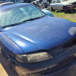 Vectra CD 2.2 16V / 2.0 16V Mec./Aut.