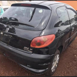 206 Sensation 1.4 Flex 8V 3p