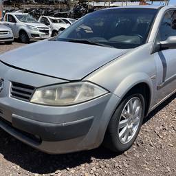 Megane Sedan Dynamique Hi-Flex 1.6 16V
