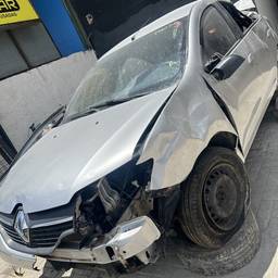 Renault Logan 2015 1.0 16v Expression Hi-flex 4p