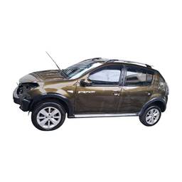 RENAULT Renault Sandero Stepway 2013 1.6 16v Hi-flex Aut. 5p 2013