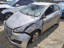 Hyundai Hyundai HB20S 2017 1.6 Comfort Plus Flex Aut. 4p 2017