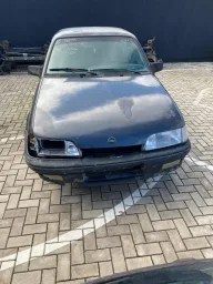 CHEVROLET Monza GL 1.8 EFI/ SL/ L/ 650/Barc. 2e4p 1993