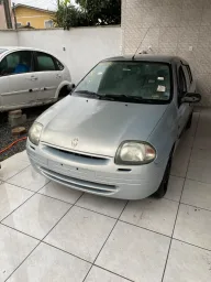 RENAULT Clio Sedan 1.0 16v Rl 4P 2003