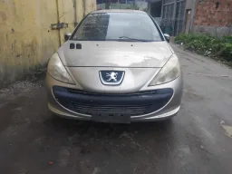 PEUGEOT 207 Passion 1.4 Xr 10 Anos Flex 4P 2011