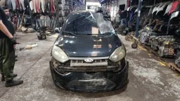 FORD Fiesta 1.0 Flex 5P 2011