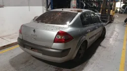 RENAULT Megane 1.6 Dynamique Hi-Flex 4P 2008