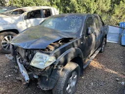 NISSAN NISSAN Frontier 2.5 Xe Cab. Dupla 4x4 4P 2013 2013