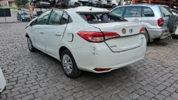 TOYOTA Yaris Sedán 1.5 Xl 16v 4P 2019/2020 2020