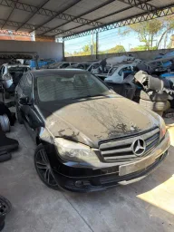 MERCEDES-BENZ Classe C 1.8 Cgi Turbo 4P 2012