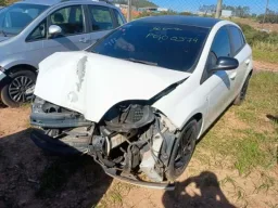 FIAT Bravo 1.8 16v Essence Flex Dualogic 5P 2013