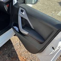 PEUGEOT 208 2017 1.2 ACTIVE FLEX 5P