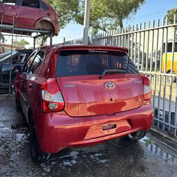 Toyota Toyota Etios 2016 1.5 16v Xs 5p 2016
