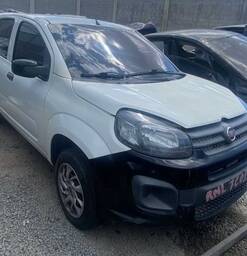 SUCATA Fiat Uno 2021 1.0 Attractive Flex 5p PARA RETIRADA DE PEÇAS