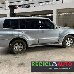 Mitsubishi Mitsubishi Pajero Full 2004 3.8 Hpe Aut. 5p 2004