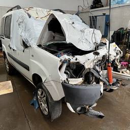 Fiat Fiat Doblo 2015 1.4 Attractive Flex 5p 2015