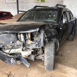 Nissan Nissan Frontier 2010 2.5 Le Cab. Dupla 4x4 Aut. 4p 2010