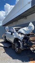 SUCATAFiat Toro 2024 2.0 Volcano 4x4 Aut. 4p  PARA RETIRADA DE PEÇAS