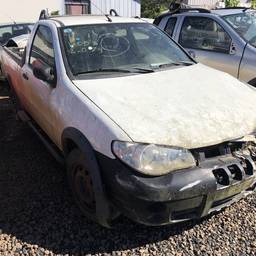 FIAT Strada Trekking 1.8 mpi Flex 8V CS 2006
