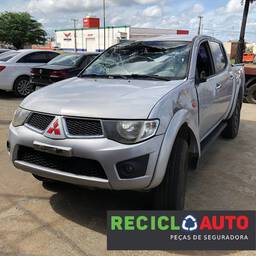 Mitsubishi L200 2012 3.5 Triton Hpe Flex Cab. Dupla 4x4 Aut. 4p