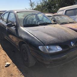 Renault Megane Sedan 1999 2.0 Rt 4p