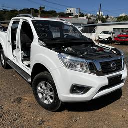 Nissan Nissan Frontier 2018 2.3 Le Cab. Dupla 4x4 Aut. 4p 2018