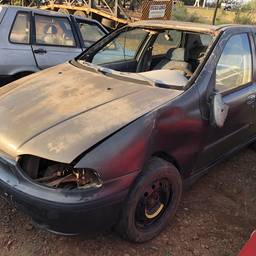 Fiat Siena 2000 1.0 6 Marchas 4p