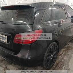 Mercedes-Benz Mercedes-Benz Classe B 2013 1.6 Sport Turbo 5p 2013