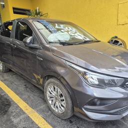 Fiat Cronos 2020 1.3 Drive Flex 4p