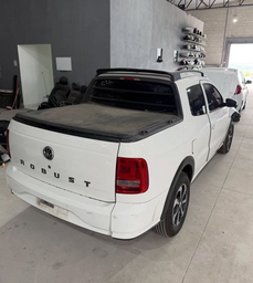 Volkswagen Volkswagen Saveiro 2018 1.6 Robust Cab. Dupla Total Flex 2p 2018