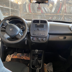 RENAULT KWID 2020 1.0 12V ZEN SCE 5P