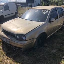 Volkswagen Golf 2002 1.6 5p