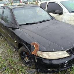 CHEVROLET Vectra CD 2.2 16V / 2.0 16V Mec./Aut. 2001