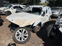 Volkswagen Taos 2023 1.4 Comfortline 250 Tsi Aut. 4p