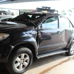 Hilux SW4 SRV D4-D 4x4 3.0 TDI Dies. Aut