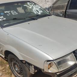 Volkswagen Santana 2000 1.8 4p Gasolina