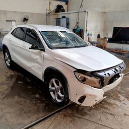 Mercedes-Benz Classe GLA 2020 1.6 Advance Turbo Flex 5p