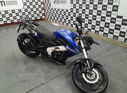 Bajaj DOMINAR D160 2023
