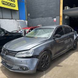 Volkswagen Jetta 2014 2.0 Comfortline Flex 4p Automática