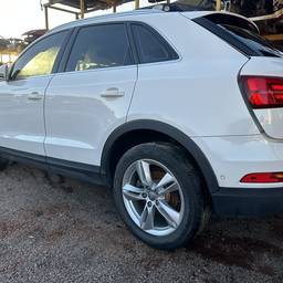 Audi Q3 2018 1.4 Tfsi Attraction Flex S-tronic 5p