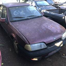 Monza GLS/ Hi-Tech 2.0 EFI 2p e 4p