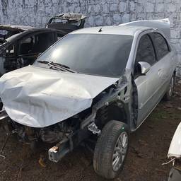 Toyota Etios Sedán 2016 1.5 16v Xls 4p