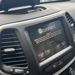 JEEP CHEROKEE 2015 3.2 LIMITED AUT. 5P