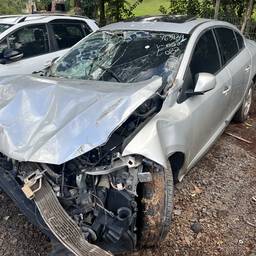 Renault Fluence 2014 2.0 Dynamique Hi-flex 4p
