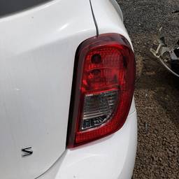 NISSAN MARCH 2017 1.0 12V SV 5P