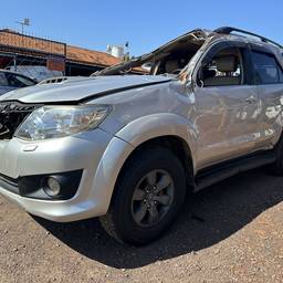 Toyota SW4 2013 3.0 Srv 7l 4x4 Aut. 5p