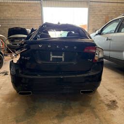 Volvo Volvo S60 2018 2.0 T4 Momentum Drive-e 4p 2018