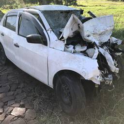 Volkswagen Gol 2016 1.0 Special Total Flex 5p - Branco/Preto/Vermelho/Cinza